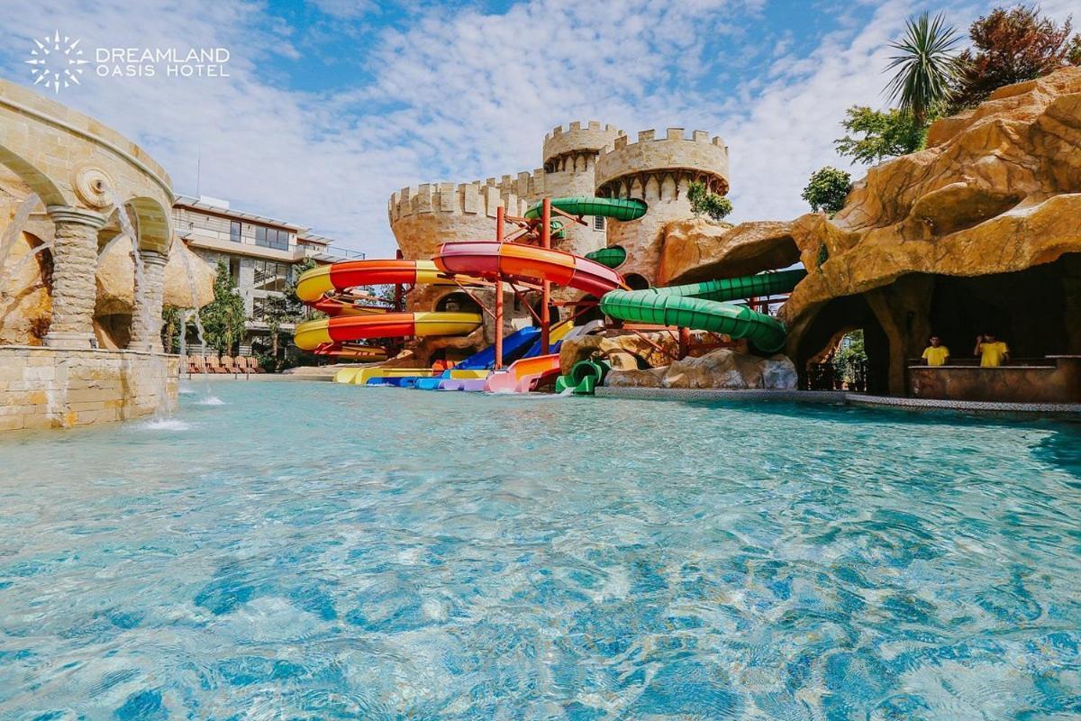 Dreamland Oasis