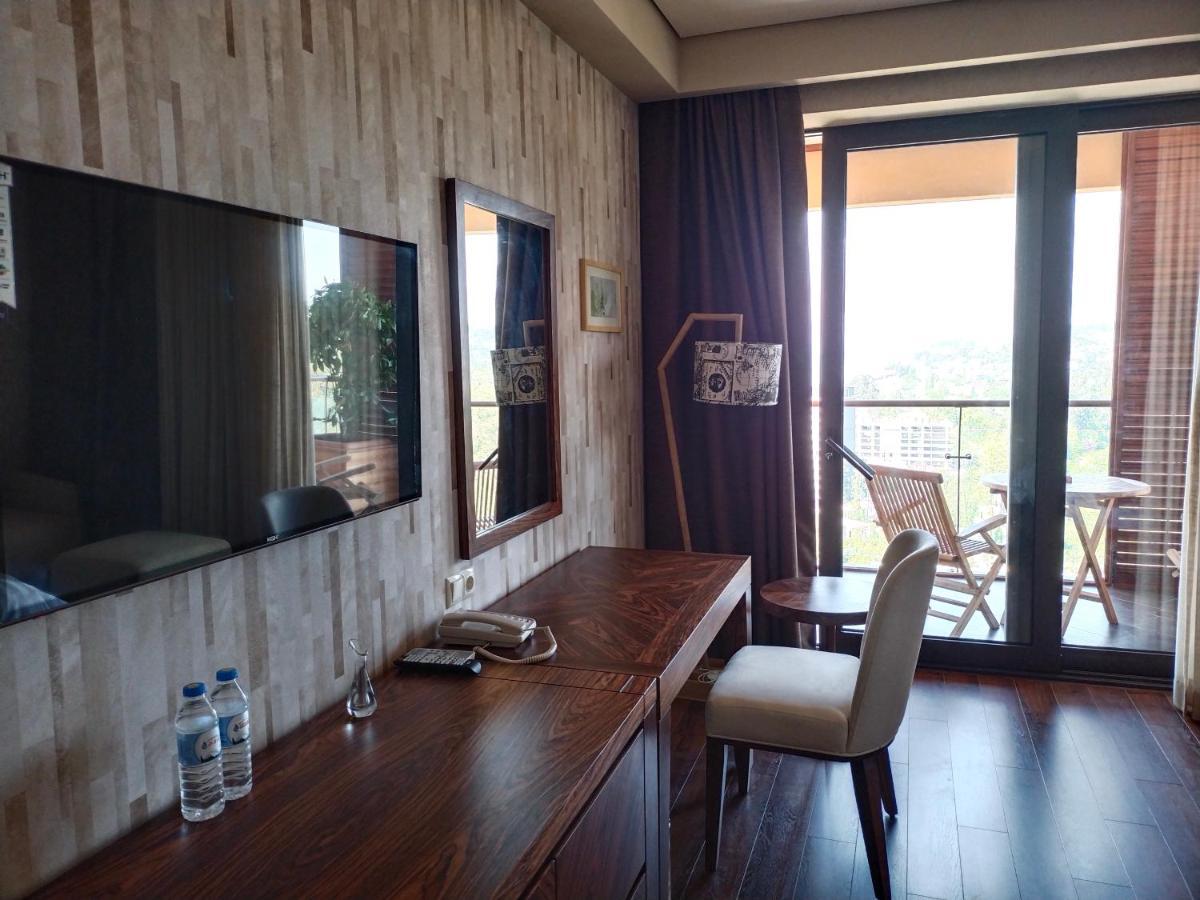 Dreamland Oasis Apartment Chakvi